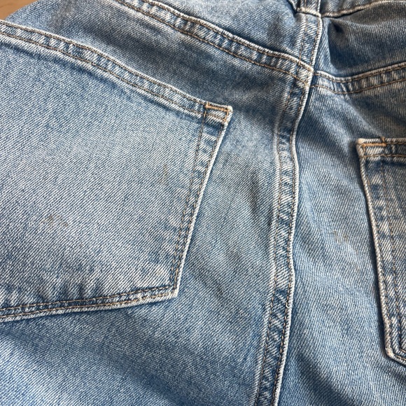 Paige High Rise Sarah Straight Jean - Picture 14 of 15